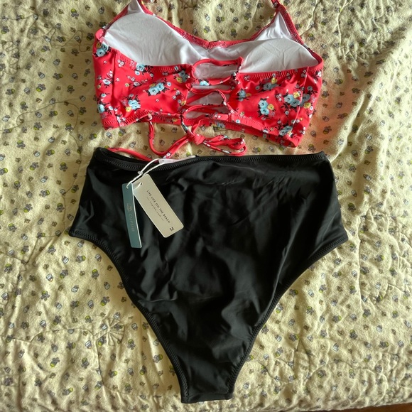 Cupshe bikini NWT - Picture 2 of 3